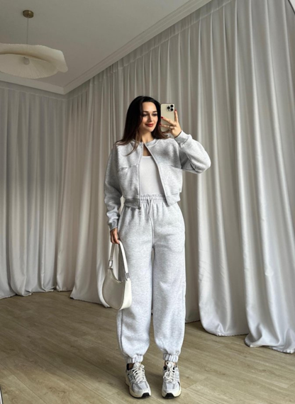 Ensemble sport gris